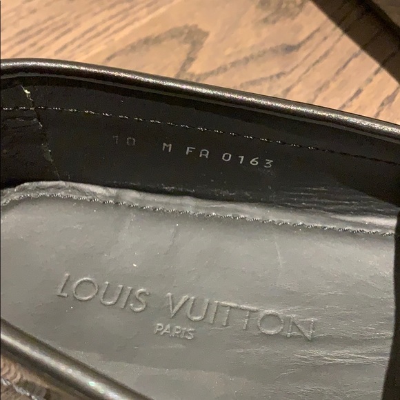 Louis Vuitton Men’s Patent leather loafers - Picture 3 of 6